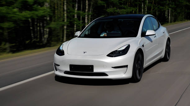 Comment éteindre une Tesla Model 3 ?
